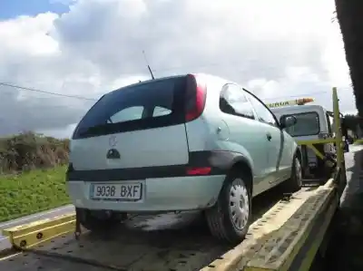 Veículo de Sucata opel corsa c club do ano 2002 alimentado z10xe