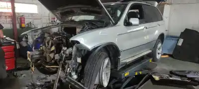 Veículo de Sucata bmw x5 (e53) 3.0d do ano 2006 alimentado 306d2d