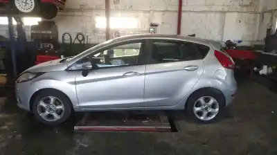 Veículo de Sucata ford fiesta (cb1) titanium do ano 2010 alimentado snjb