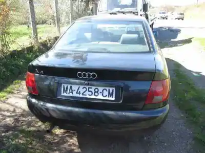 Veículo de Sucata audi a4 berlina (b5) 1.8 do ano 1998 alimentado adr