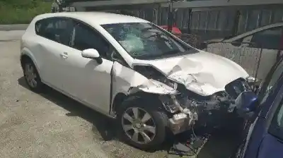 Veículo de Sucata seat leon (1p1) 1.9 tdi do ano 2007 alimentado bxe