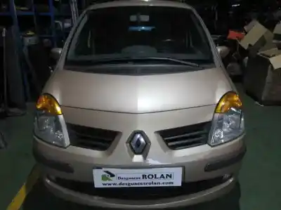 Veículo de Sucata RENAULT MODUS Luxe Privilege do ano 2004 alimentado K9K J7