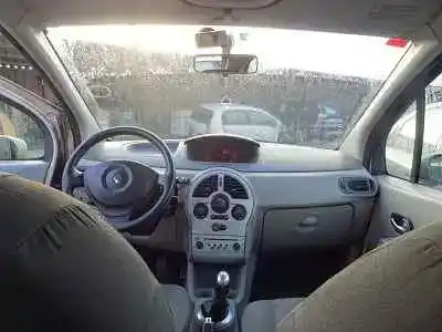 Scrapping Vehicle renault modus luxe privilege of the year 2004 powered k9k j7