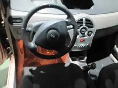 Scrapping Vehicle renault modus luxe privilege of the year 2004 powered k9k j7