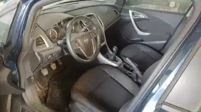 Sloopvoertuig opel astra j lim. cosmo van het jaar 2012 aangedreven a17dtr