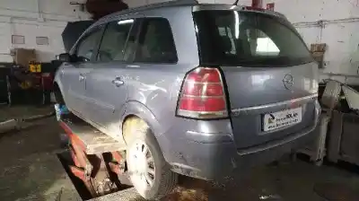 Veicolo di demolizione opel                                               zafira b furgoneta/monovolumen (a05)                                                                                                                                                                                                                       1.9 cdti van (m75)                                                                                                                                                                                                                                         dell'anno 2006 alimentato z19dt