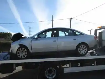 Veículo de Sucata AUDI A6 BERLINA (4B2) 2.4 (121kW) do ano 1997 alimentado AGA