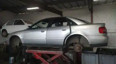 Veículo de Sucata AUDI A4 BERLINA (B5) 1.9 TDI do ano 2000 alimentado AJM
