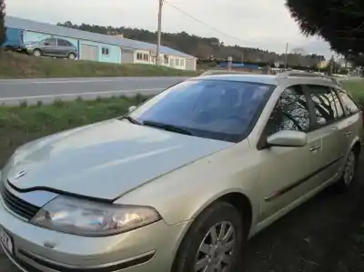Véhicule à la ferraille RENAULT LAGUNA II GRANDTOUR (KG0/1_) 2.2 dCi (KG0F) de l'année 2004 alimenté G9T D7