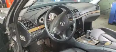 Scrapping Vehicle mercedes-benz clase e (w211) e 280 cdi (211.020) of the year 2006 powered om642920