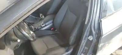 Veículo de Sucata hyundai i40 comfort do ano 2014 alimentado d4fd