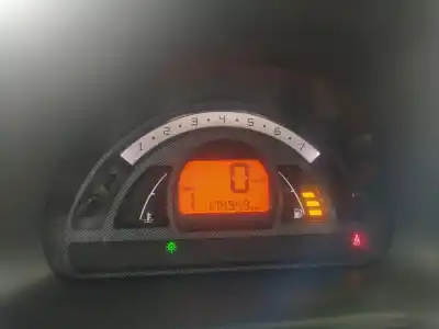 Veículo de Sucata citroen c2 vtr do ano 2004 alimentado kfv