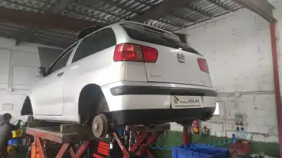 Verschrottungsfahrzeug seat ibiza (6k1) select des jahres 2001 angetrieben aqm