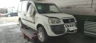 Vehicul casat fiat doblo active al anului 2010 alimentat 199a3000