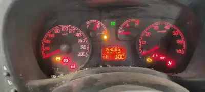 Vehicul casat fiat doblo active al anului 2010 alimentat 199a3000