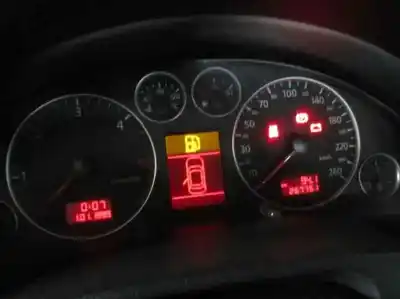 Veículo de Sucata audi allroad c5 (4bh) 2.5 tdi quattro do ano 2001 alimentado ake