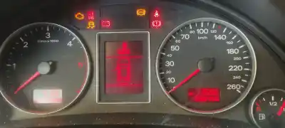 Veículo de Sucata audi a4 berlina (8e) 2.0 tdi 16v (103kw) do ano 2006 alimentado bre