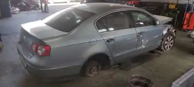 Veículo de Sucata volkswagen passat berlina (3c2) 2.0 tdi do ano 2005 alimentado bkp