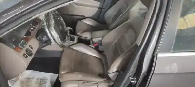 Veículo de Sucata volkswagen passat berlina (3c2) 2.0 tdi do ano 2007 alimentado bkp