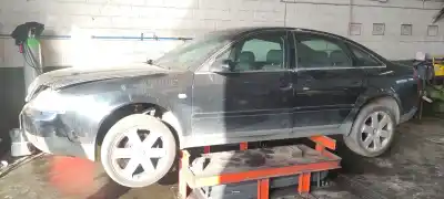 Scrapping Vehicle AUDI A6 BERLINA (4B2) 2.5 TDI of the year 2002 powered AKE