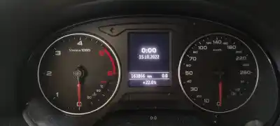 Veículo de Sucata audi a3 sportback (8va) ambiente do ano 2014 alimentado clh