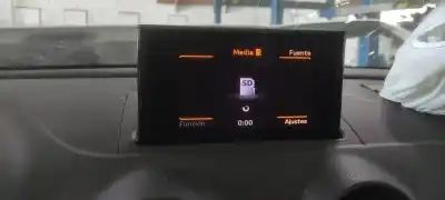 Veículo de Sucata audi a3 sportback (8va) ambiente do ano 2014 alimentado clh