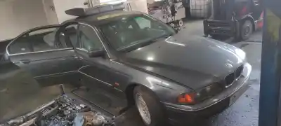 Scrapping Vehicle bmw 5 (e39) 530 d of the year 1999 powered 306d1