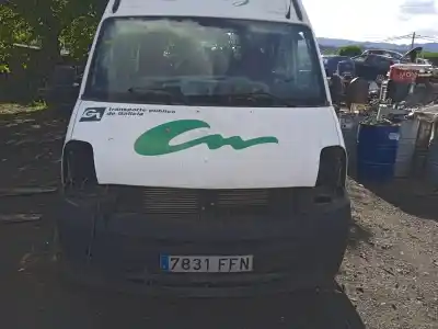 Veículo de Sucata renault master ii phase 2 bus mini - bus 9 - plazas l1h1 do ano 2006 alimentado g9ua7