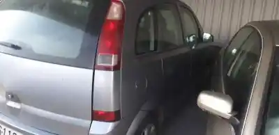 Veicolo di demolizione opel meriva enjoy dell'anno 2004 alimentato z17dth