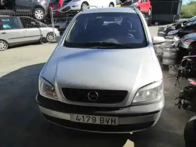 Veicolo di demolizione OPEL ZAFIRA A Club dell'anno 2002 alimentato Z16XE