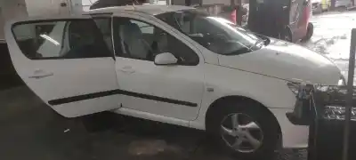 Veículo de Sucata peugeot 307 (3a/c) 2.0 hdi 90 do ano 2002 alimentado rhy