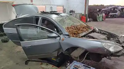 Здавання транспортного засобу PEUGEOT 607 (S2) Titanio року 2008 потужний 4HT
