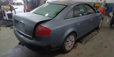 Veicolo di demolizione audi a6 berlina (4b2) 1.8 t dell'anno 1997 alimentato aeb