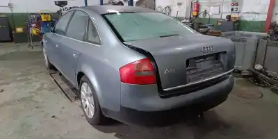 Veicolo di demolizione audi a6 berlina (4b2) 1.8 t dell'anno 1997 alimentato aeb