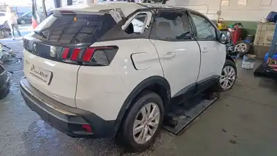 Veicolo di demolizione peugeot                                            3008                                                                                                                                                                                                                                                       active                                                                                                                                                                                                                                                     dell'anno 2017 alimentato bh01