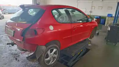 Verschrottungsfahrzeug peugeot 206 berlina xs des jahres 2006 angetrieben kfu
