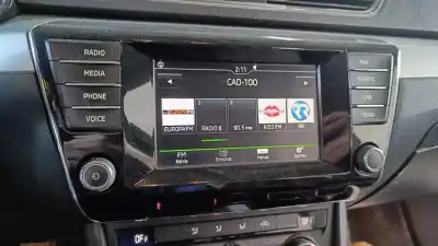 Здавання транспортного засобу skoda superb (3v3) 2.0 tdi року 2016 потужний crl