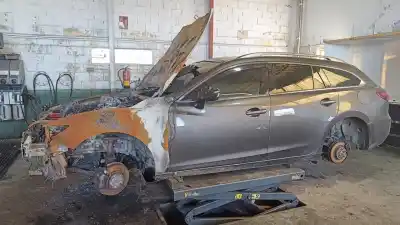 Veículo de Sucata MAZDA                                              6 KOMBI () (.2012->)                                                                                                                                                                                                                                       Luxury AWD                                                                                                                                                                                                                                                 do ano 2015 alimentado SH