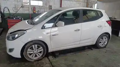 Veículo de Sucata hyundai ix20 gls comfort blue do ano 2013 alimentado d4fb