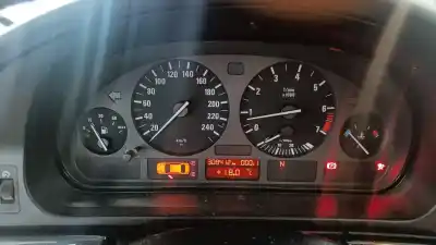 Scrapping Vehicle bmw 5 (e39) 528 i of the year 2006 powered 286s1