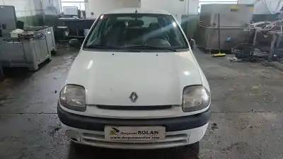 Здавання транспортного засобу renault clio ii fase i (b/cbo) 1.9 d alize року 1999 потужний f8q k630