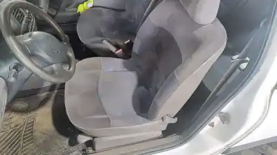 Здавання транспортного засобу renault clio ii fase i (b/cbo) 1.9 d alize року 1999 потужний f8q k630