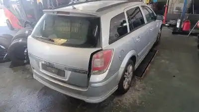 Здавання транспортного засобу opel astra h caravan cosmo року 2006 потужний z17dth