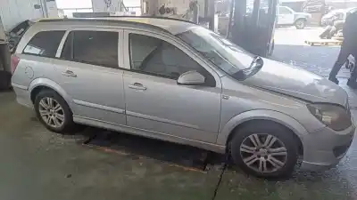 Здавання транспортного засобу opel astra h caravan cosmo року 2006 потужний z17dth