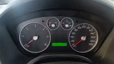 Véhicule à la ferraille ford focus c-max (cap) ambiente (d) de l'année 2003 alimenté g8da