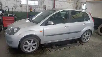 Sloopvoertuig ford fiesta (cbk) 1.6 16v cat van het jaar 2008 aangedreven fyja