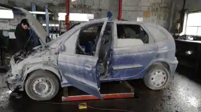Scrapping Vehicle renault megane i scenic (ja0) 1.4 cat of the year 2000 powered k4j c7