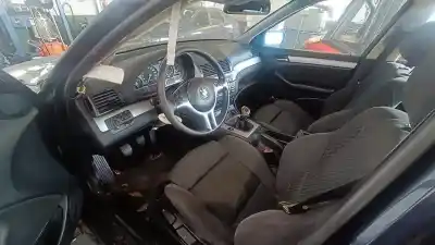 Veículo de Sucata bmw serie 3 berlina (e46) 320d do ano 2004 alimentado 204d1