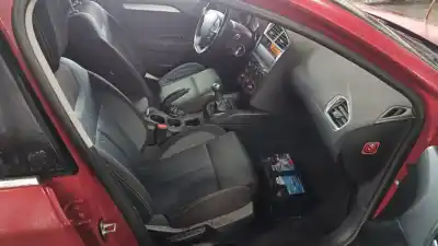 Veicolo di demolizione citroen c4 ii (nc_) 1.6 hdi 90 dell'anno 2011 alimentato 9hp