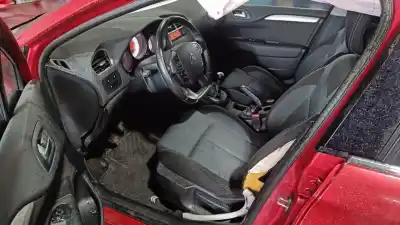 Veicolo di demolizione citroen c4 ii (nc_) 1.6 hdi 90 dell'anno 2011 alimentato 9hp